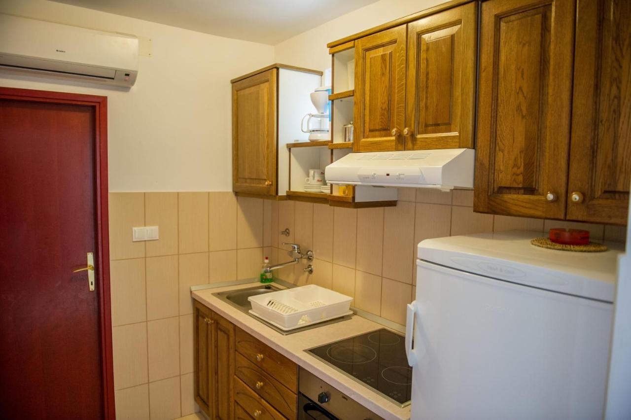 Apartments Skarpa 1601 ロゴズニッツァ エクステリア 写真